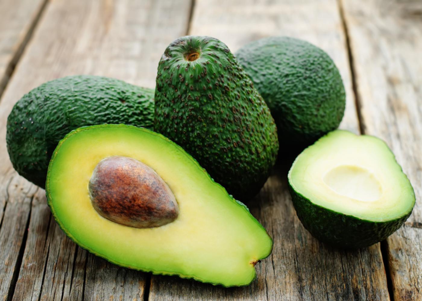 Here are 5 excellent alternatives to avocados that offer similar health benefits: